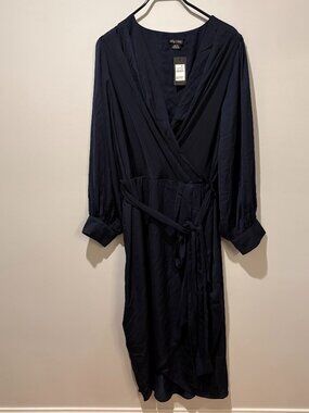 NWT - City Chic Opulent Navy Long Sleeve Dress - Size XXL/24